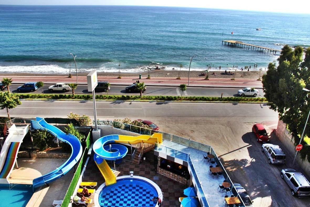 Vella Beach Hotel Tosmur Exterior photo
