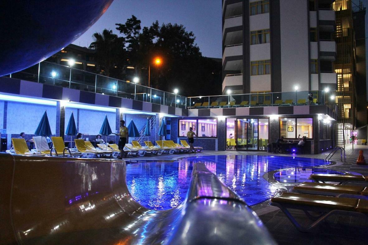 Vella Beach Hotel Tosmur Exterior photo