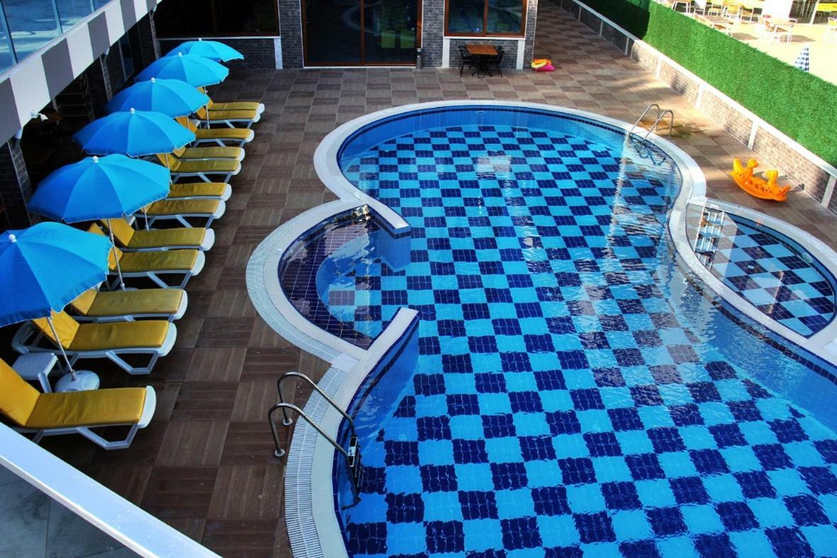 Vella Beach Hotel Tosmur Exterior photo
