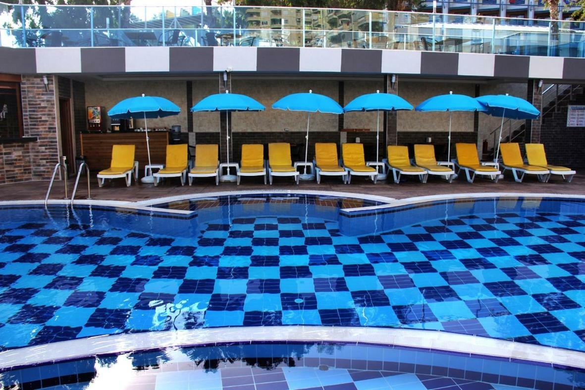Vella Beach Hotel Tosmur Exterior photo